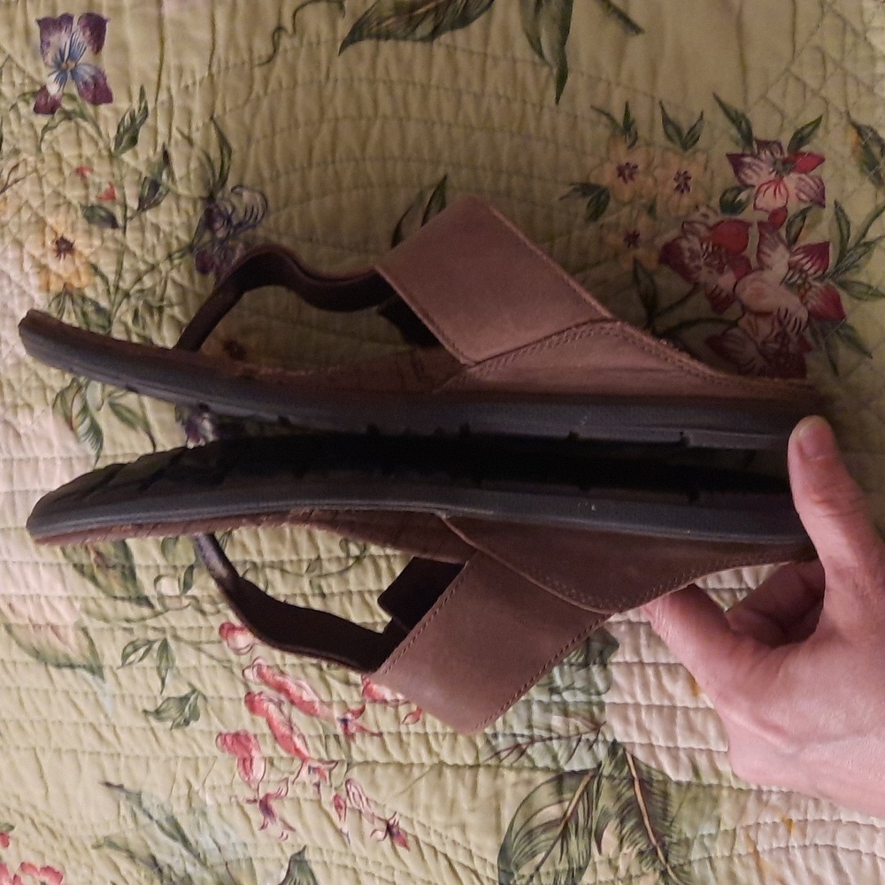 Merrell Move Leather Sandals - Picture 5 of 7